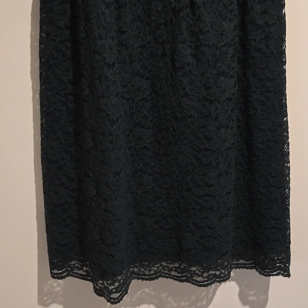 LOFT grren lacey floral dress. Size 10. - Picture 3 of 7